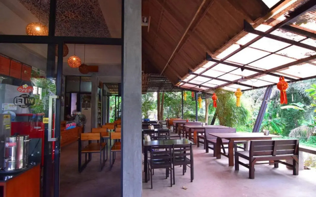 Chalicha Resort