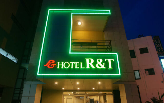 R&T Hotel