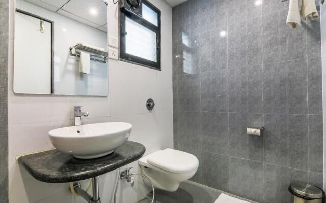 Magnus Square Business Hotel