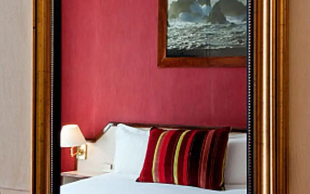 Opera Deauville Hotel