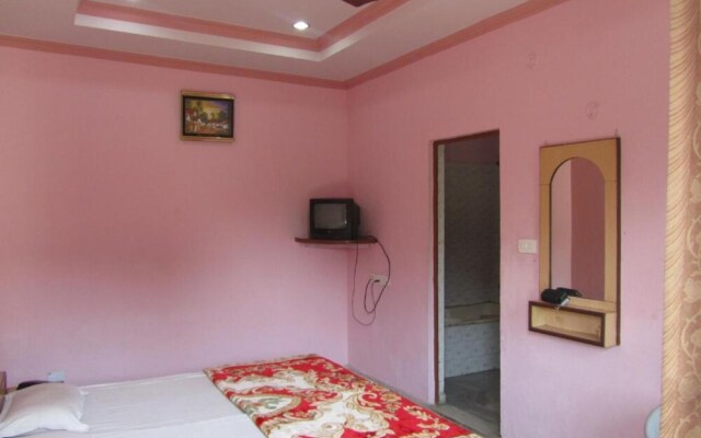 Goroomgo Sagar Agra