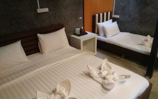 Riverpool Resort