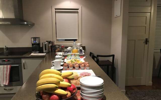 Lake Lodge B&B Rotorua - Adults Only