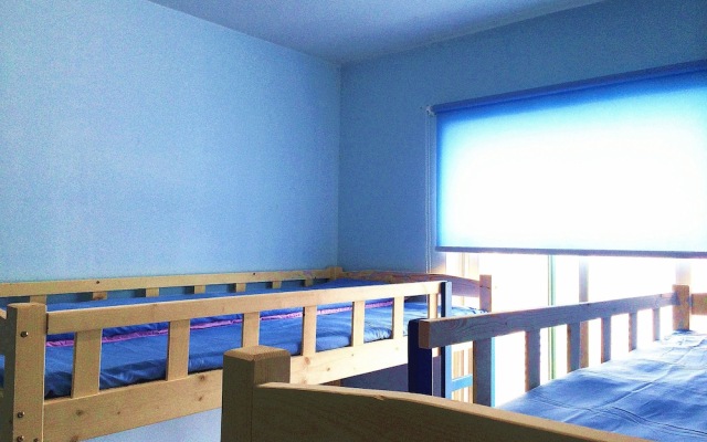 Downtown Center Youth Hostel