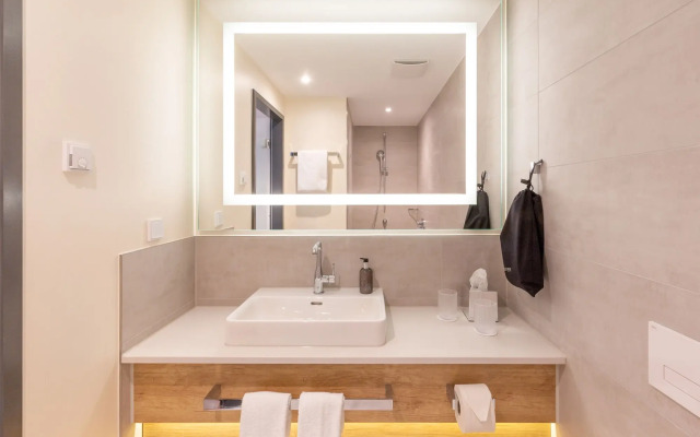 Stellaris Apartment Hotel