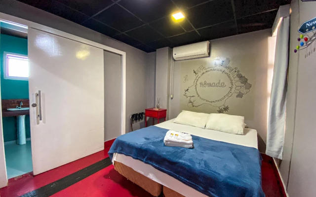 Tetris Container Hostel