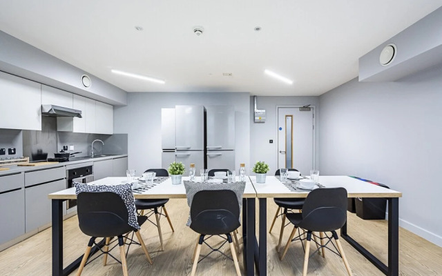 Magnificent Rooms Studios And Apartments