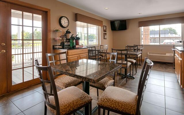 Best Western Flora Inn
