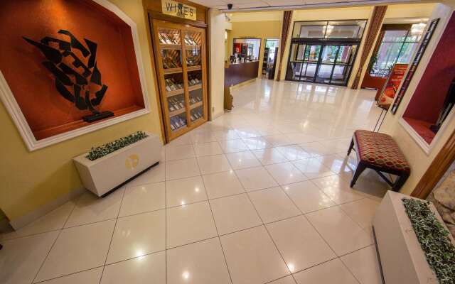Ramada by Wyndham Houston Intercontinental Airport East
