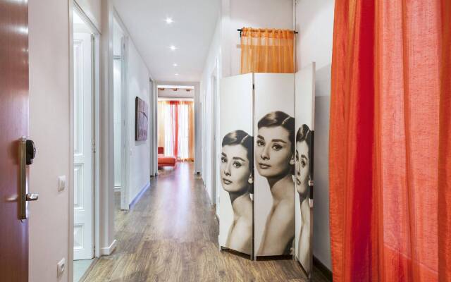 Aspasios Urquinaona Design Hotel