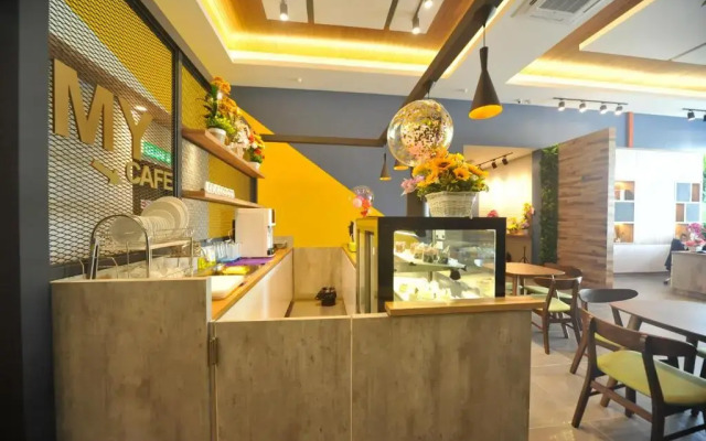 Mye Hotel