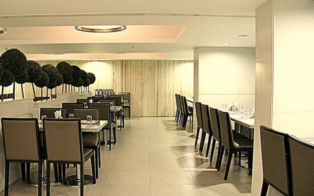 Minerva Grand Hotel