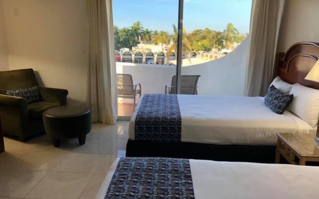 Hotel Zona Dorada Suites