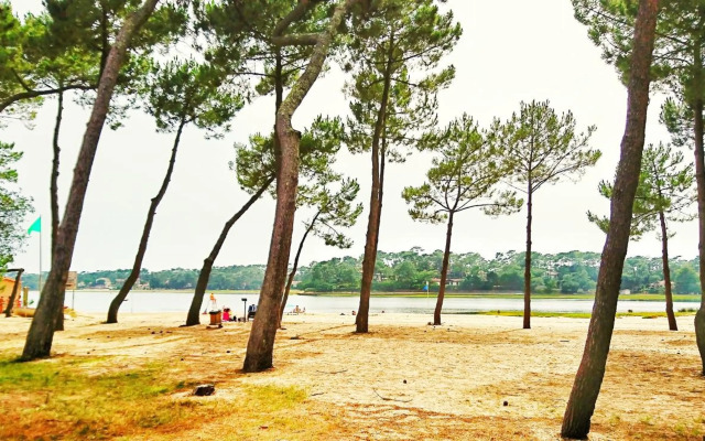 Résidence Hôtelière les Acanthes