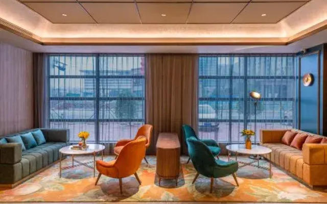 Orange Hotel