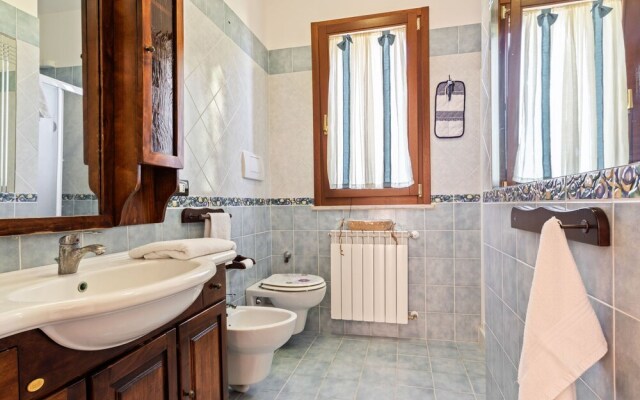 Peaceful Holiday Home in Punta Milocca With Private Pool