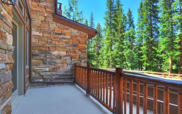 3056 The Timbers 1 Bedroom Condo by RedAwning