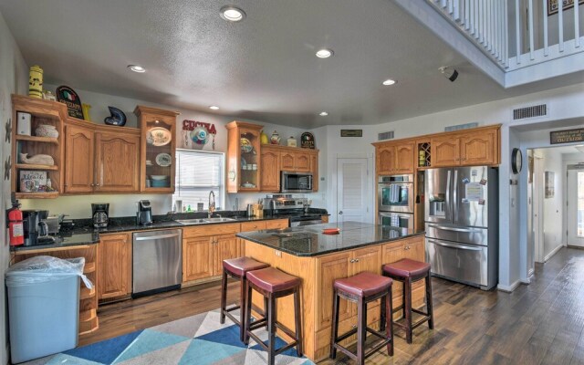 Bayfront Fishing Pier: Galveston Island Home!