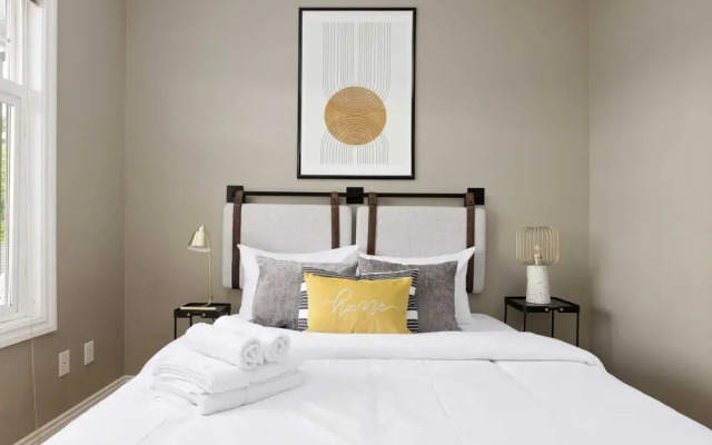 4665 Canadaway - Unit 4