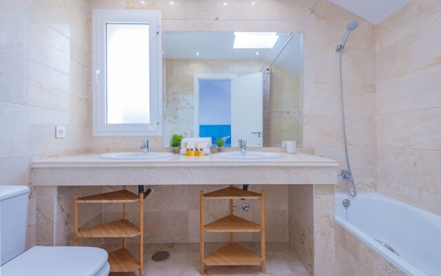 Apartment the Family Golf Getaway