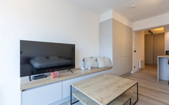 Modern Studio With sea View