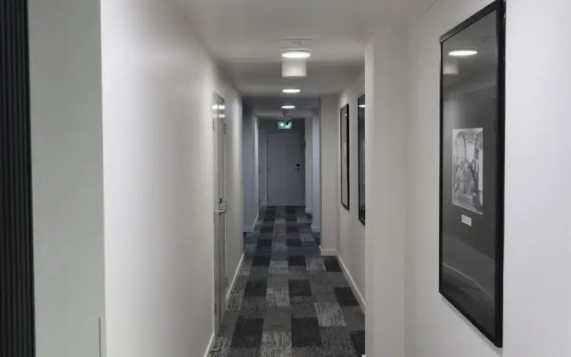 40 on Marshall Street