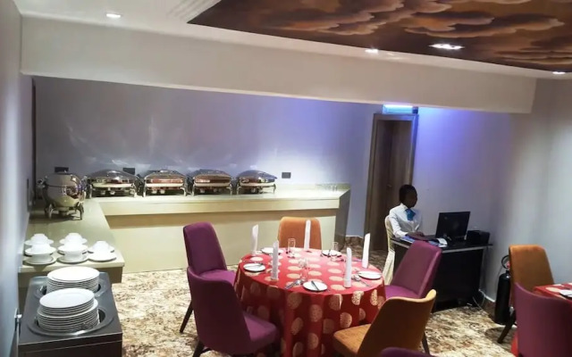 Royal Continental Hotels and Apartment