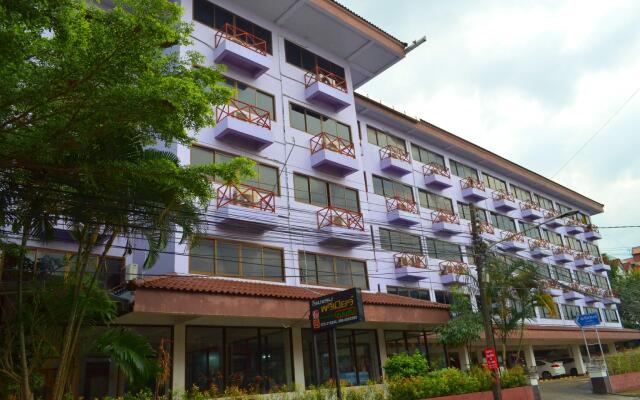 Premier Hotel Nakhonsrithammarat