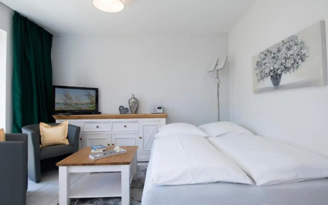 Alte Bergstrasse 6, Wohnung 3