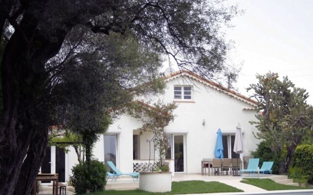 Belle Villa "La Plage", jardin, piscine, 5mn des plages