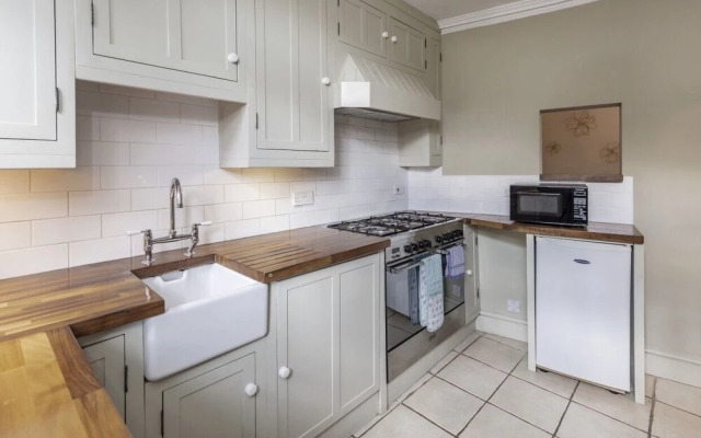 Ivory House - Stunning Central Townhouse