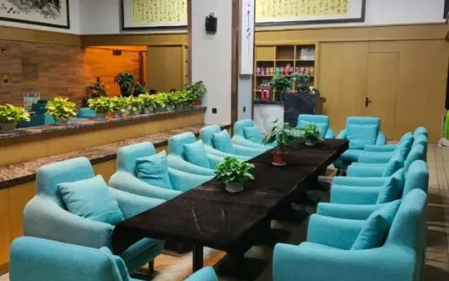 Lanting Culture Theme Hotel