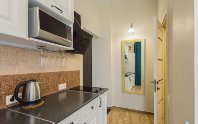 Apartments on the Boulevard of Hope 6/2