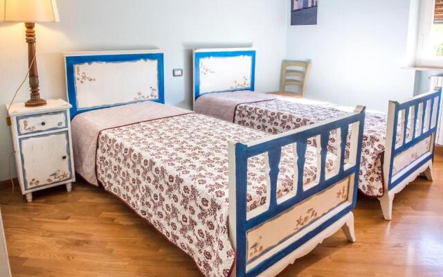 S34 - Sirolo, Quadrilocale in Centro Arredato Con Gusto