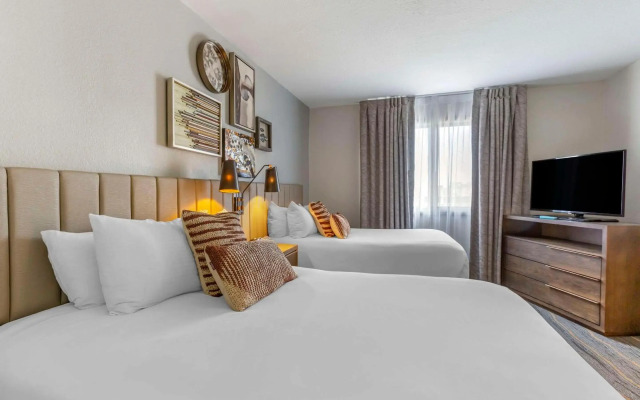 Windmill Suites Surprise - Phoenix, Ascend Hotel Collection