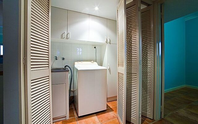 Potshot Hotel Resort