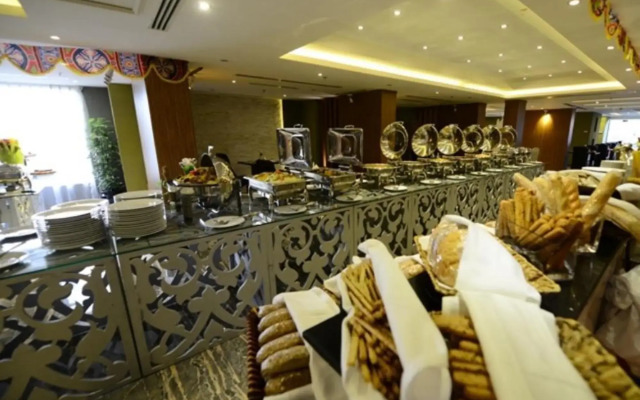 Mira Business Hotel