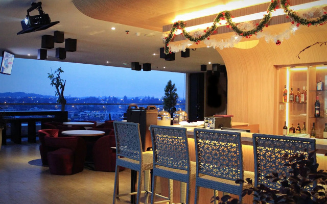 Biz Hotel Batam
