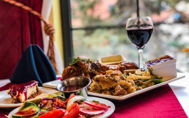 Mineral Palace Hotel & Casino