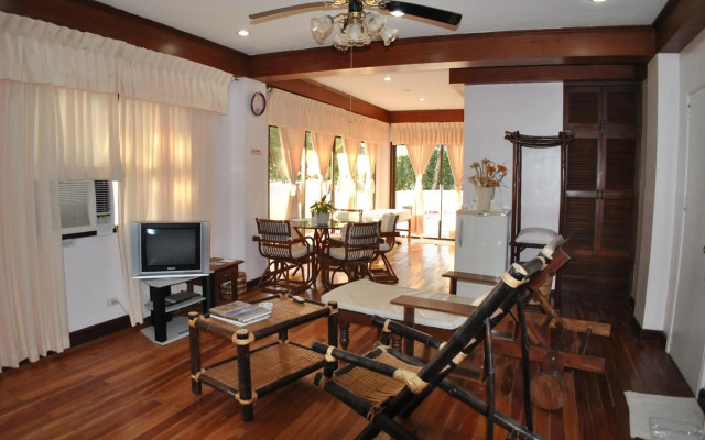 Surfside Boracay Resort