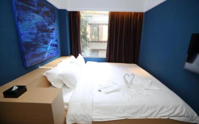 Amigo Hotel
