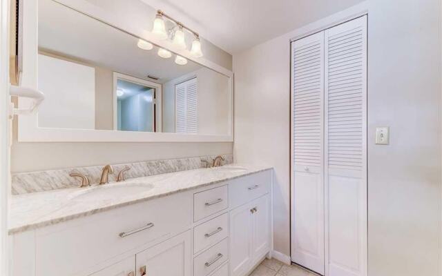 Sea Place 14158