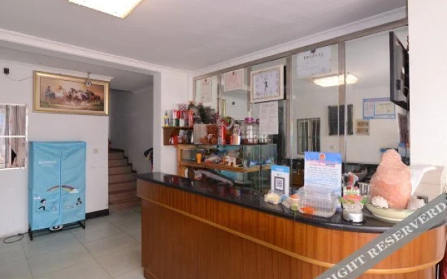 Shuanglong Hotel