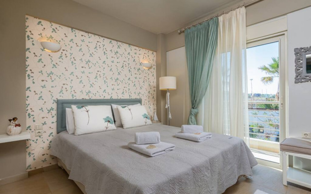 Beachfront Villa Diamond with a heated pool