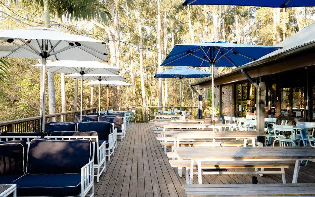 Avoca Beach Hotel