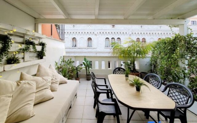 Luxury Penthouse in the Heart of Bari with Terrace