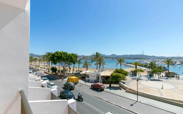 The White Apartments by Ibiza Feeling - Adults Only