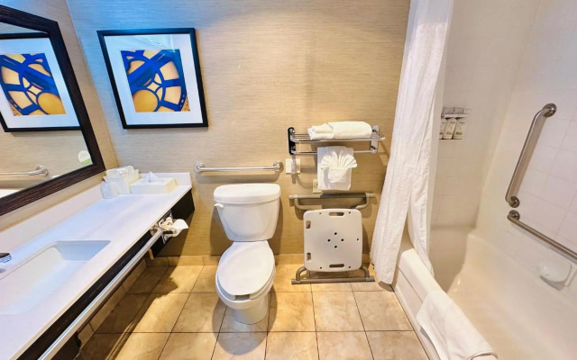 Holiday Inn Hotel & Suites Regina by IHG