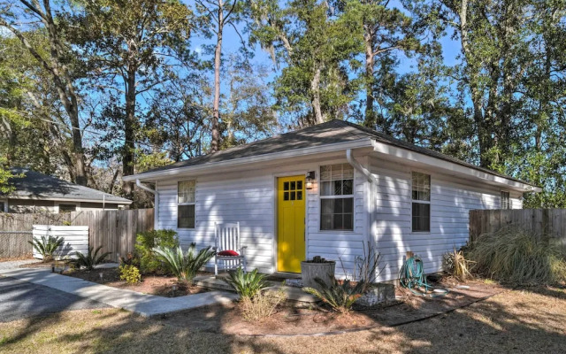 Fire Pit + Yard: Charming Port Royal Home!