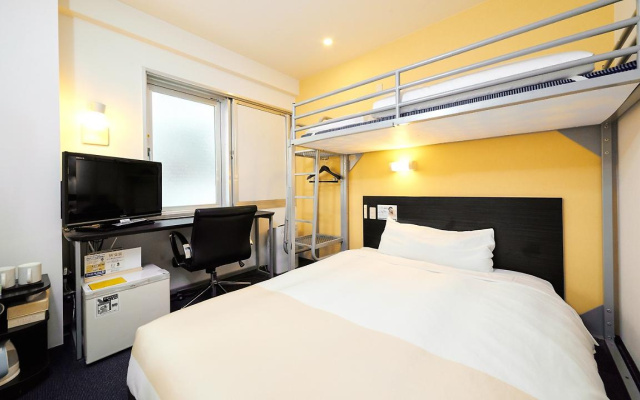 Super Hotel JR Shin-Osaka Higashiguchi